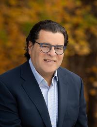 Headshot photo of Michael Greenebaum